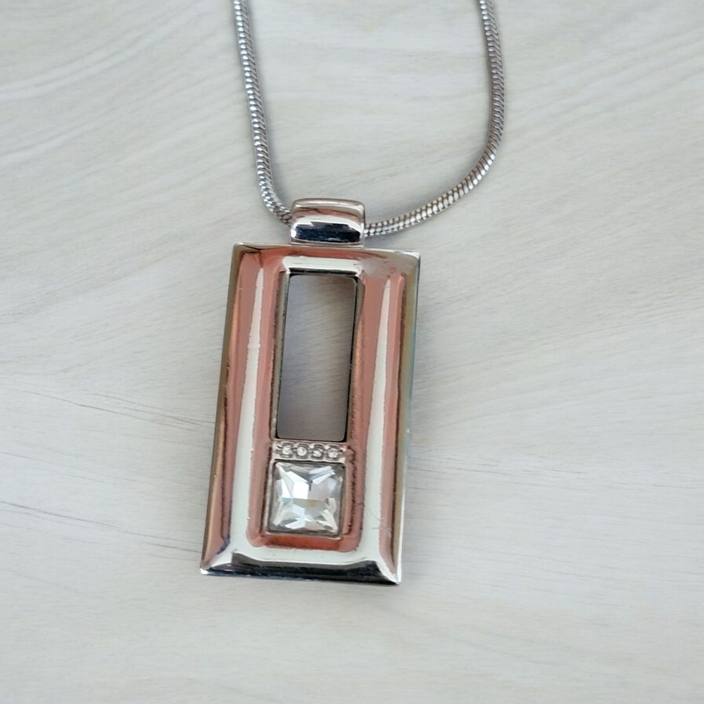 White House Black Market Silver Pendant Necklace